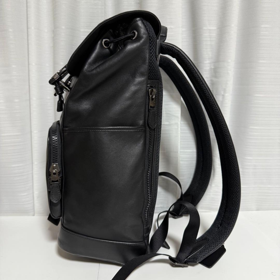 極美品⭐️ コーチ　トラック　バックパック　黒　c2710 リュック　ブラック