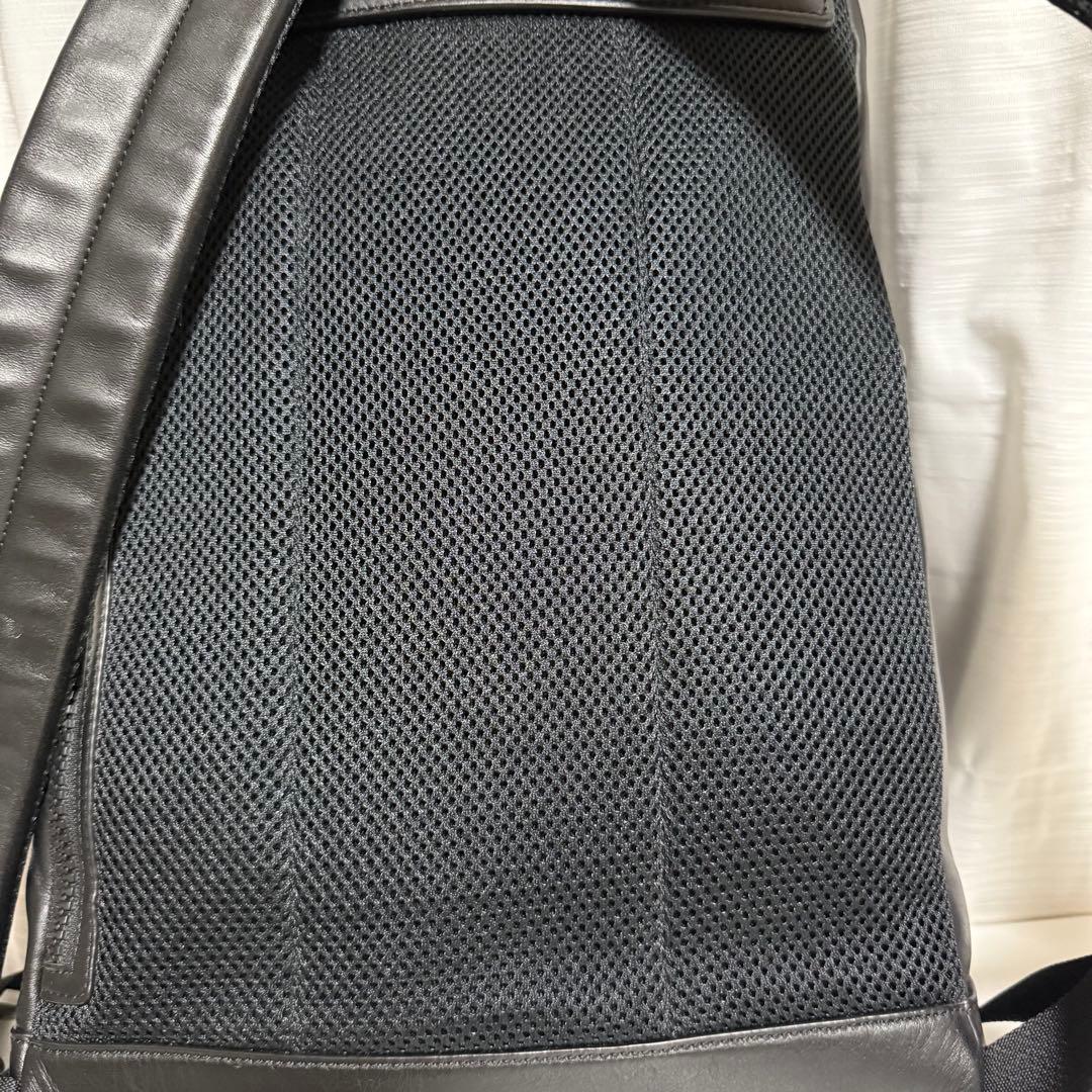 極美品⭐️ コーチ　トラック　バックパック　黒　c2710 リュック　ブラック