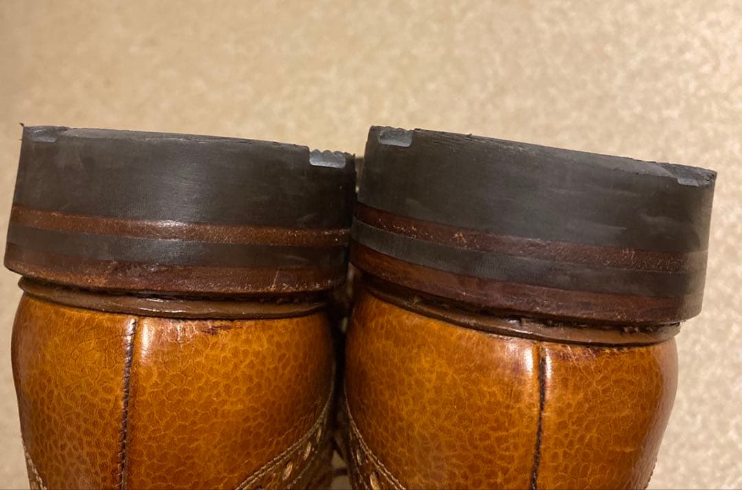 クロケット&ジョーンズ