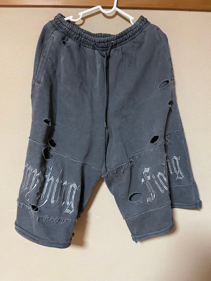 ガルフィー 病みに染まりしショートパンツ スミクロ L