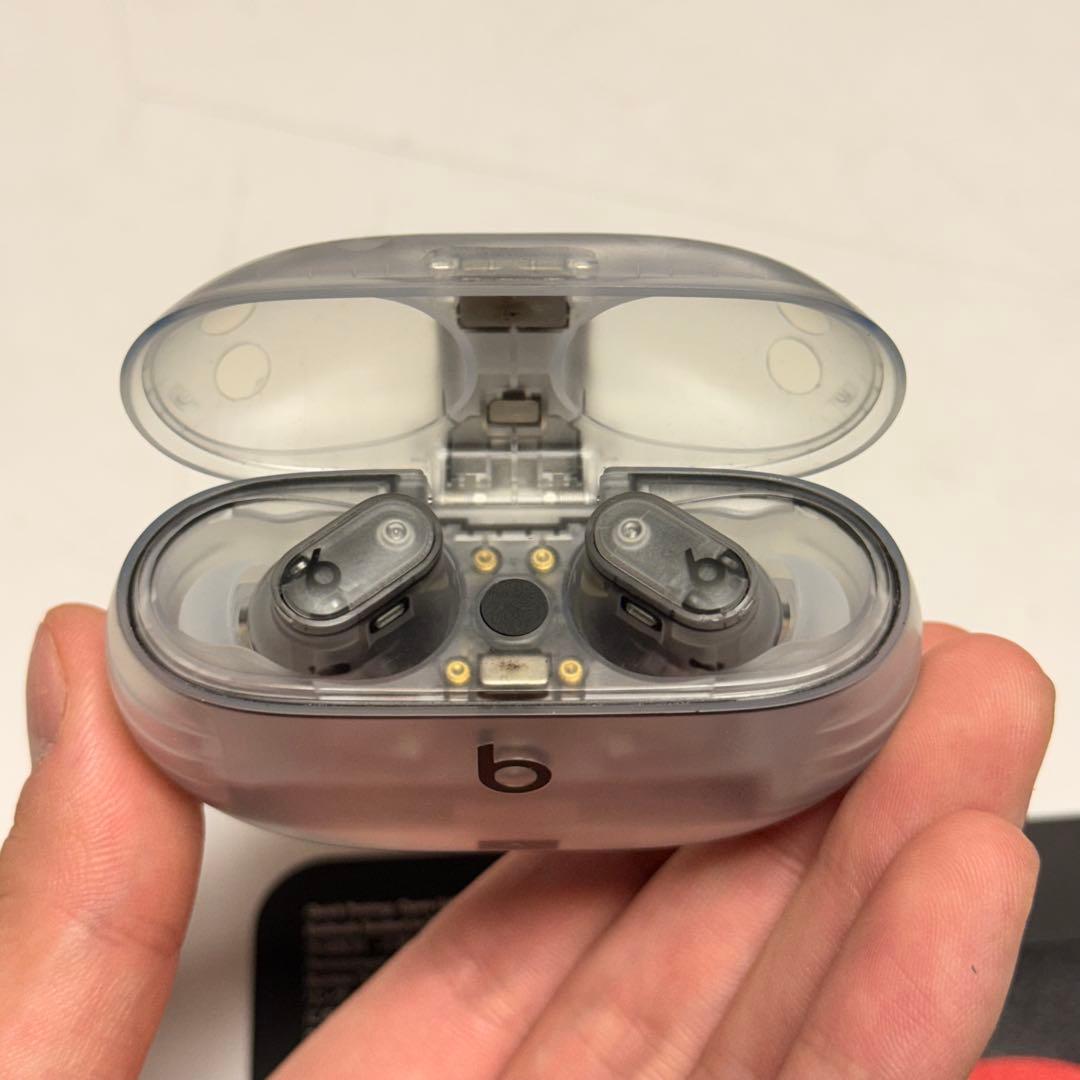 イヤホン Beats Studio Buds +