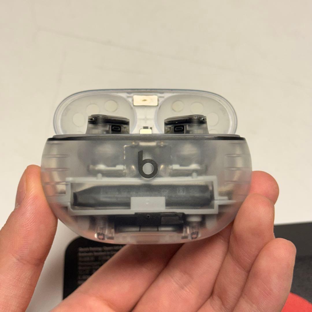 イヤホン Beats Studio Buds +