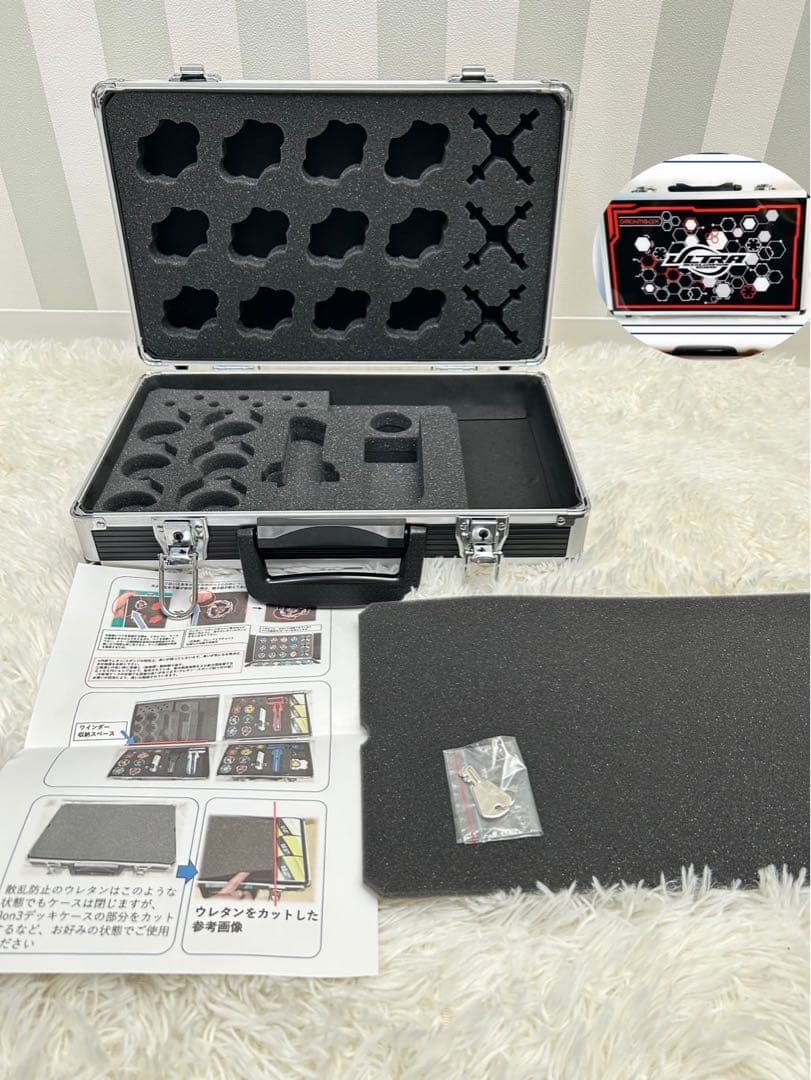 新品　ドリームボックス ベイブレードX アタッシュケース　ロゴプレート　小サイズ