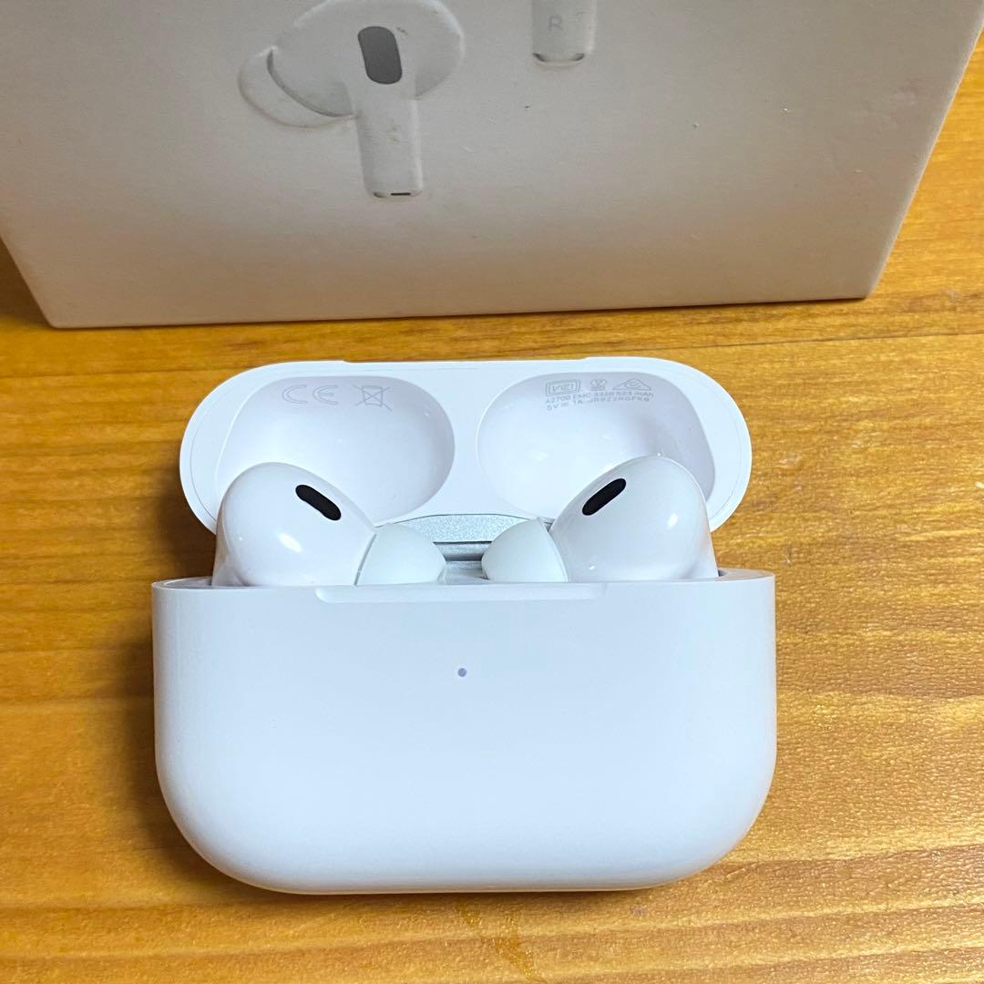 極美品　Apple AirPods pro 第2世代 A2698 正規品