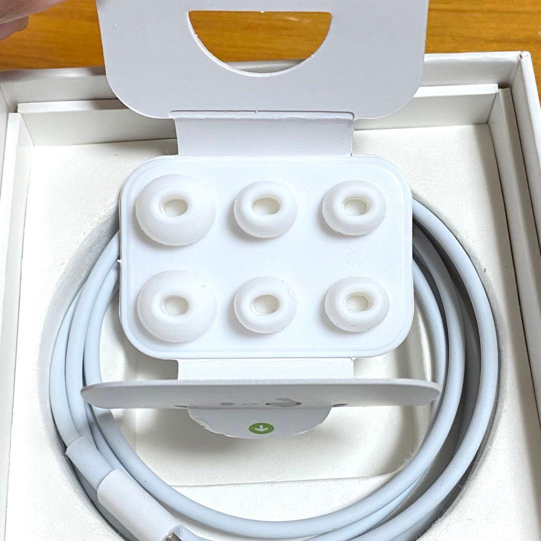 極美品　Apple AirPods pro 第2世代 A2698 正規品