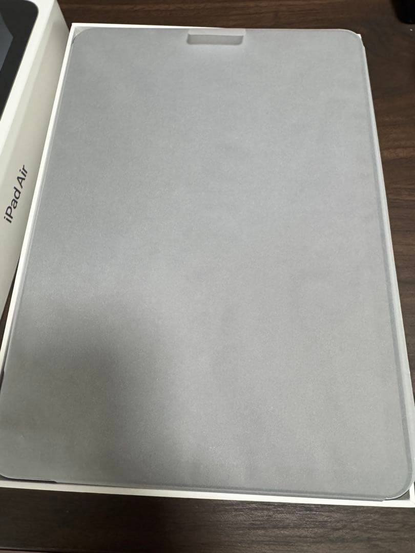 〜6/15限定値下iPad Air 第5世代　64GB バッテリー容量97%