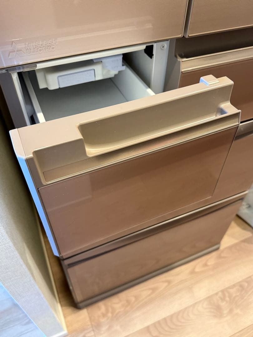 [送料込]三菱冷凍冷蔵庫MR-WX53Z-P2(517L)