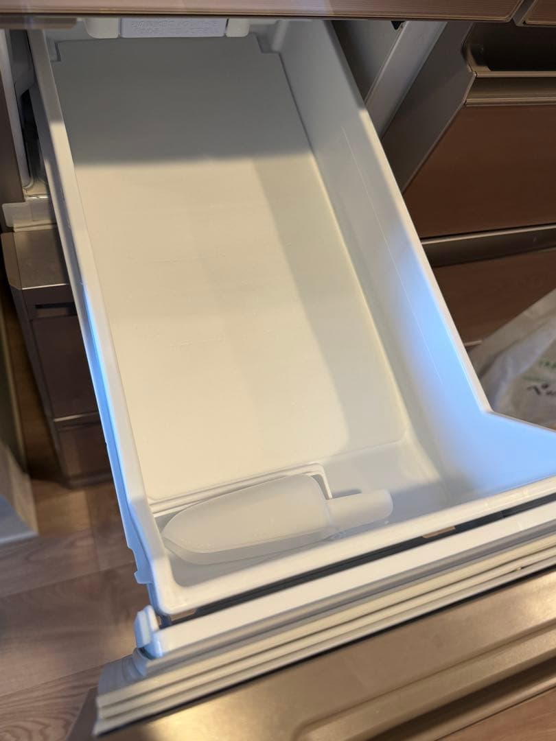 [送料込]三菱冷凍冷蔵庫MR-WX53Z-P2(517L)