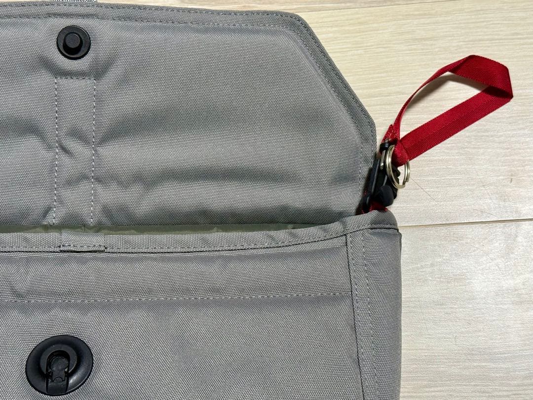 H*様 週末限定特価)PORTER メッセンジャーバッグ グレー 新品未使用