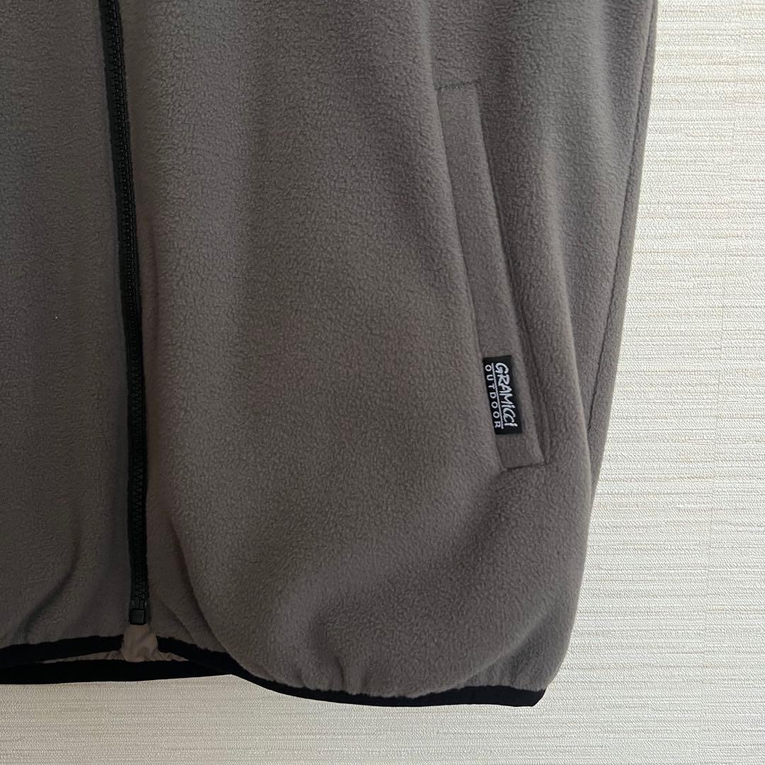GRAMICCI ／グラミチ リバーシブル フリースベスト