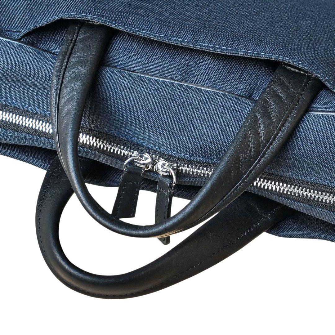 ♠しろクマ【イズイット】✨美品　3WAYビジネスバッグ　ハンド　ショルダー