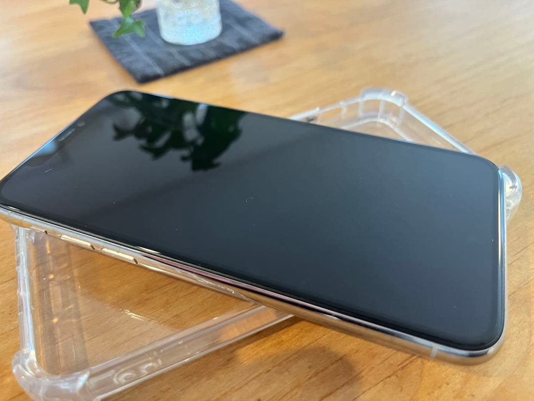 Apple iPhone 11 Pro シルバー256g本体