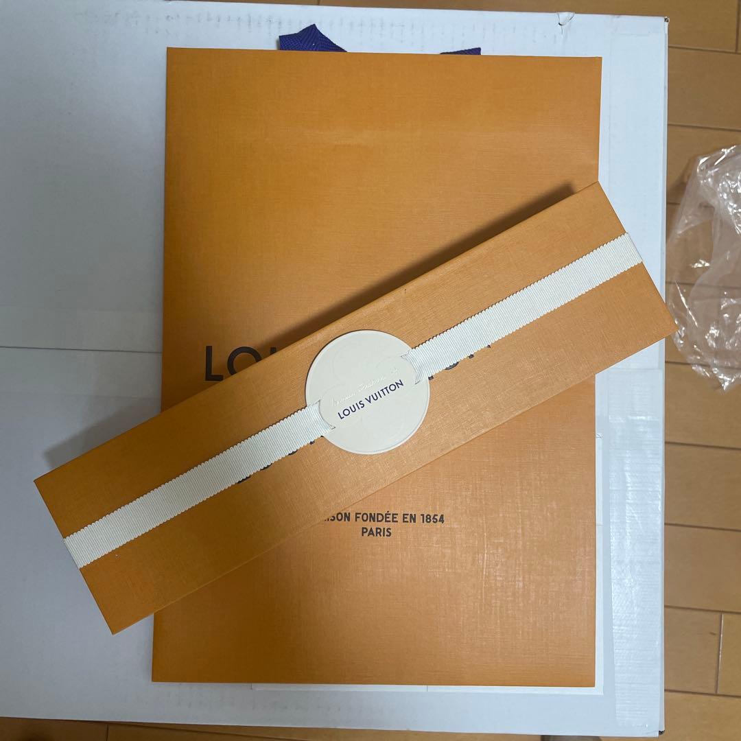 菓子 LOUIS VUITTON COFFRET GUIMAUVE