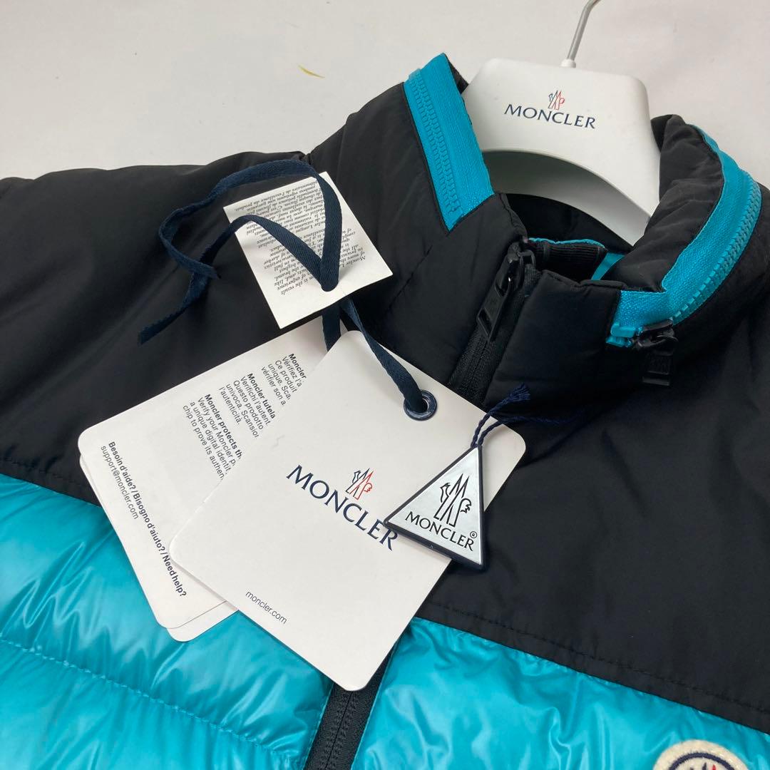 モンクレール ハンガー付き ベスト 美品 3 L ダウン ORTAC