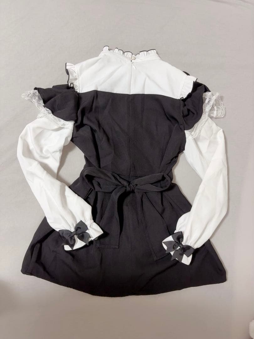 MA*RS 肩開きビジューリボンフリルセットアップ