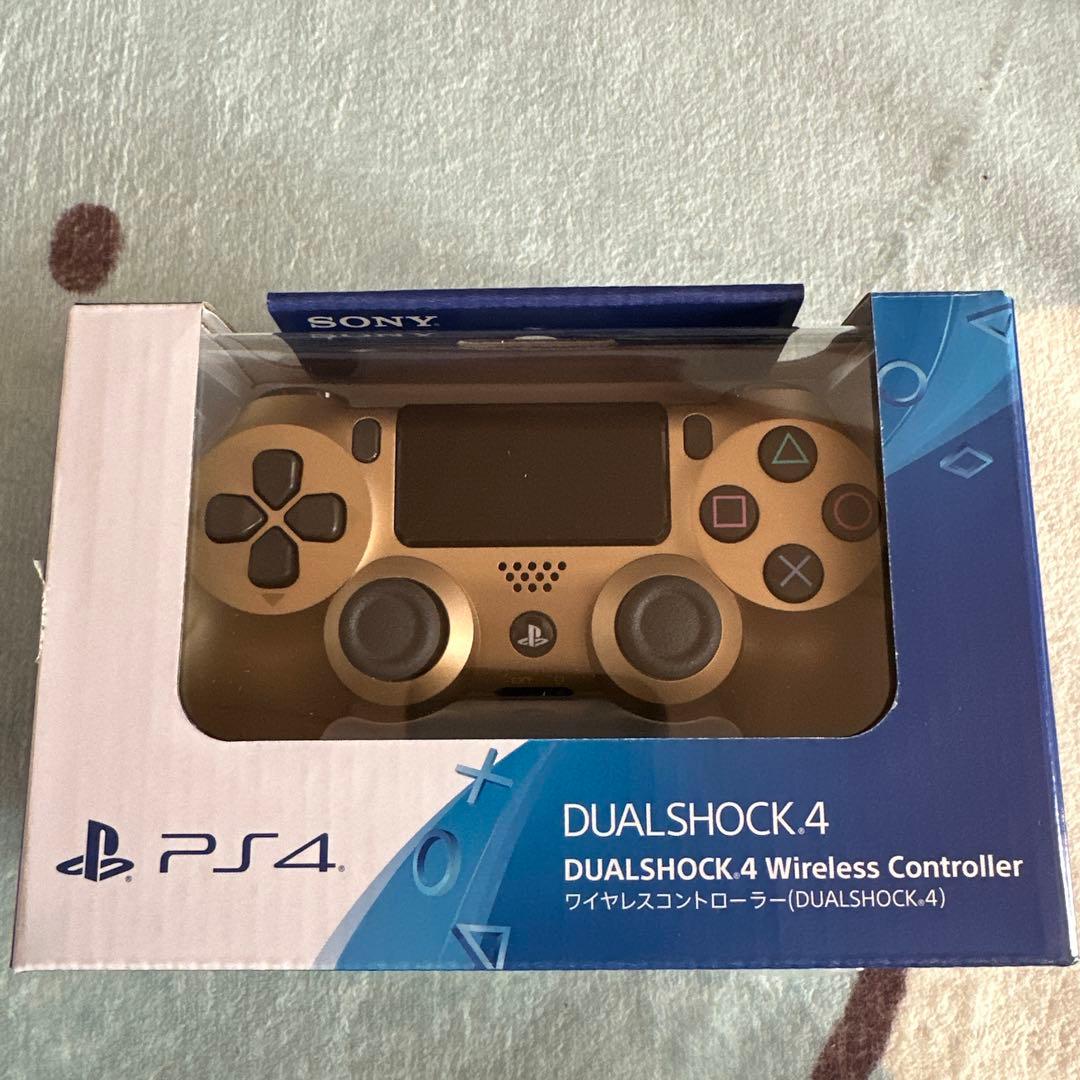 1*6様 プレイステーション4 ゴールド　純正品　ワイヤレスコントローラー