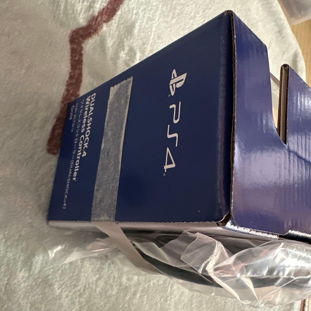 1*6様 プレイステーション4 ゴールド　純正品　ワイヤレスコントローラー