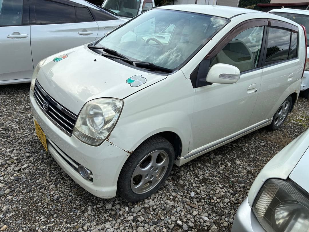 ミラ　アヴィ　マニュアル　4WD 車検付き