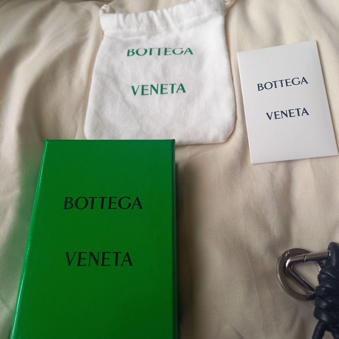 ボッテガヴェネタ　トライアングルキーリング　キーケース