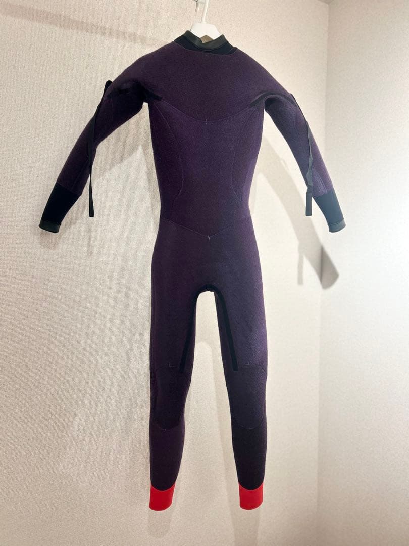 【新品未使用】3mm裏起毛ウェットスーツ⑅レディース