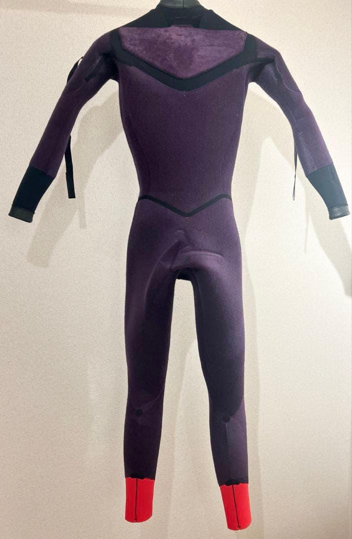 【新品未使用】3mm裏起毛ウェットスーツ⑅レディース
