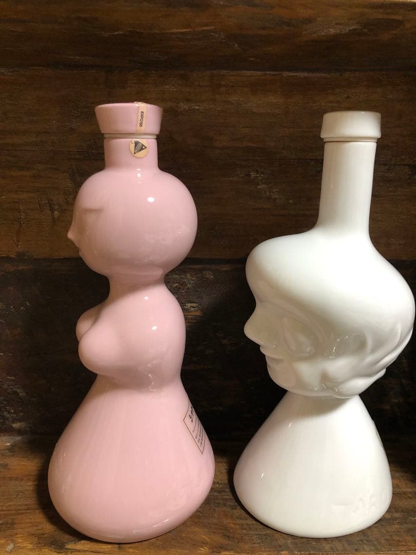 岡本太郎　ボトル