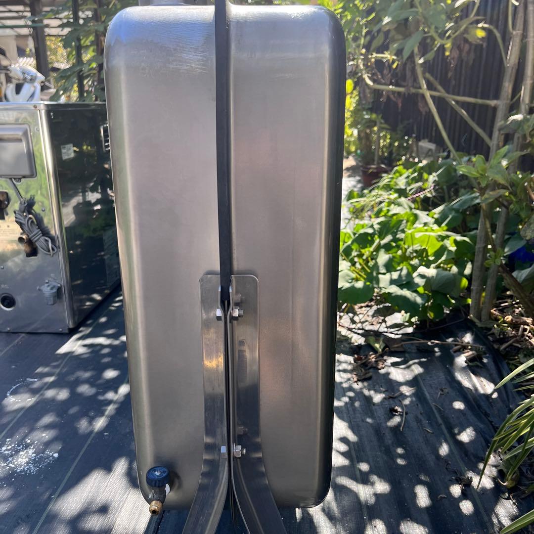 ステンレス90Lオイルタンク　メーター新品つけます