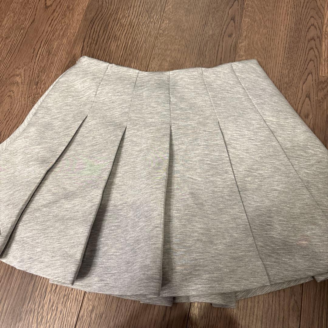 THE TOE Marylebone Pleats Skirt グレー S