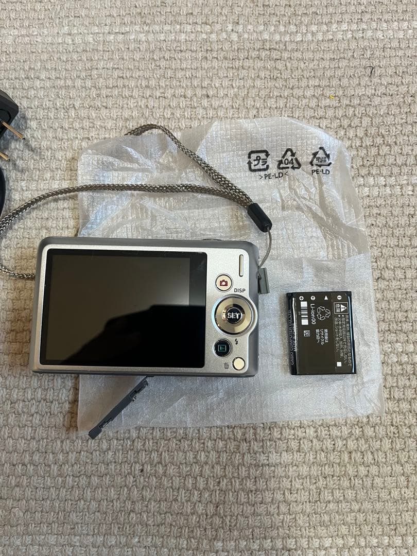 ノーブランド カメラ ユニセックス シルバー