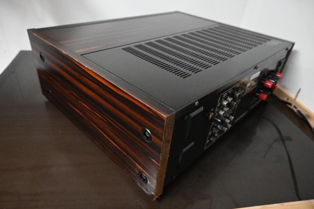 ◆◇Ｓａｎｓｕｉ　ＡＵ－Ｄ６０７Ｆextra　【動作品　美品】◇◆