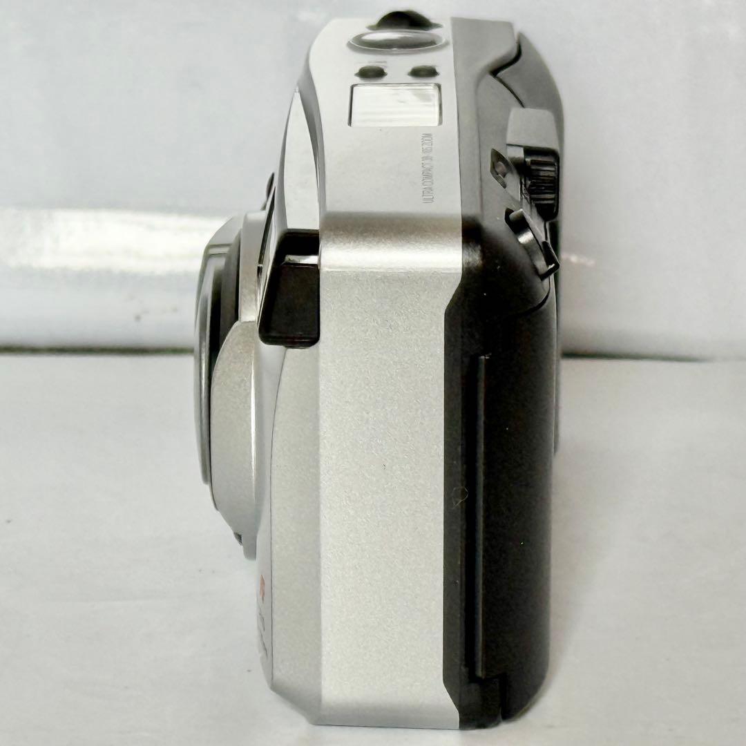 フィルムカメラ OLYMPUS OZ 105R