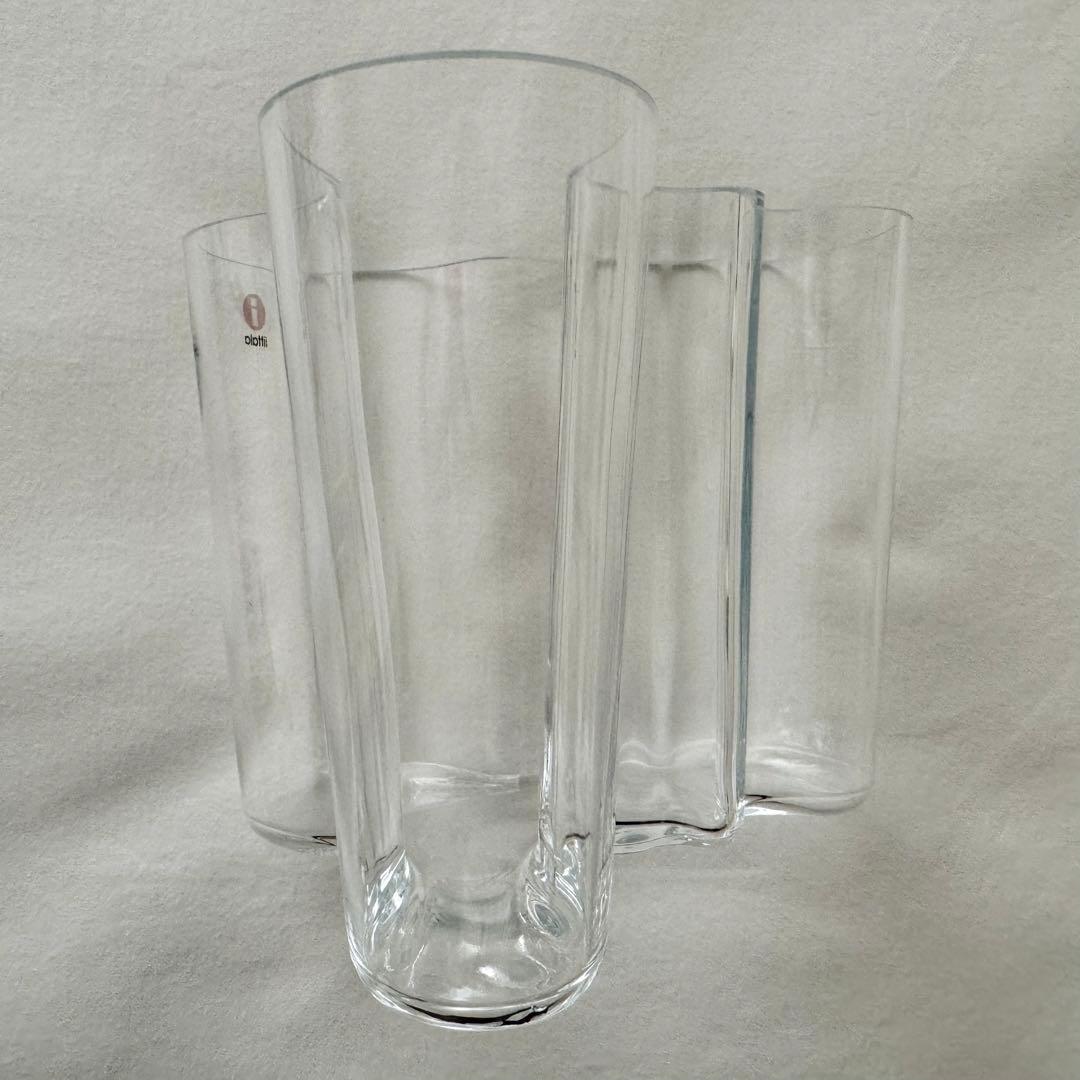 イッタラアルヴァアアルトAlvar Aaltoフラワーベースクリア