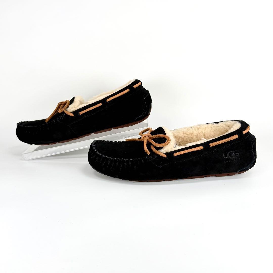 【新品未使用】UGG DAKOTA スエード モカシン スリッポン 黒 23.0