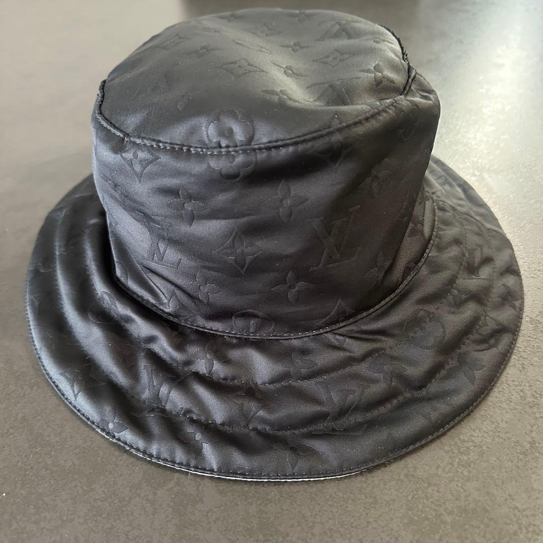 LOUIS VUITTON モノグラム ブラック×グレー リバーシブル