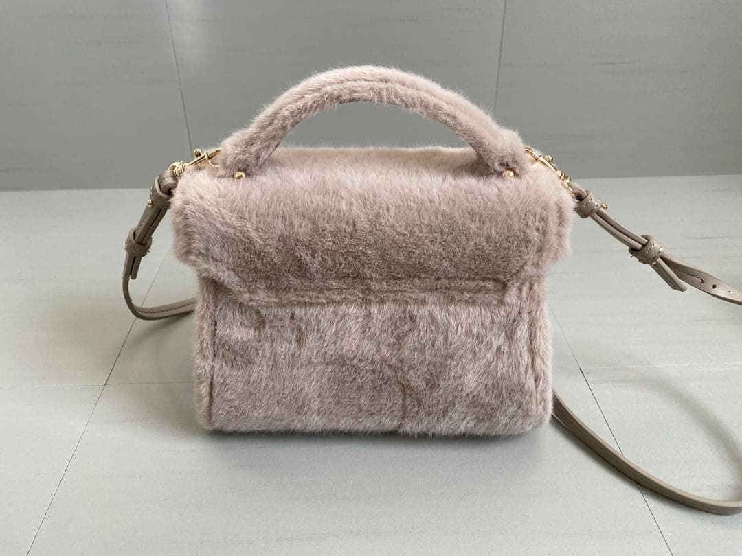 CELFORD ビジュースタッズファーポシェット