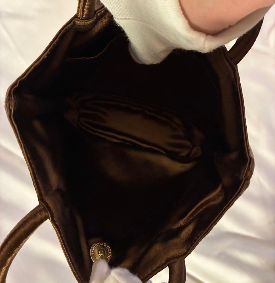 BOTTEGA VENETA 正規品 イントレチャート サテンミニバッグ