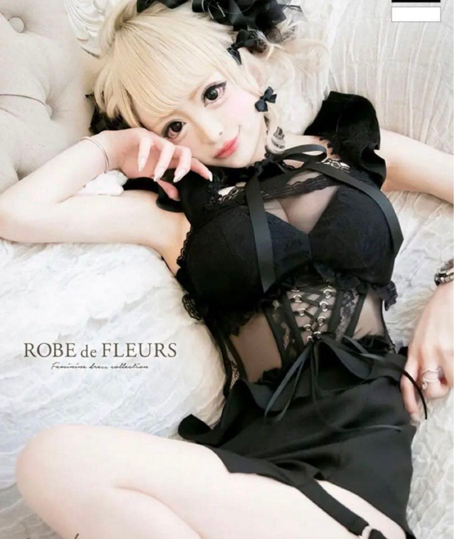 Misaki Kirara×ROBE de FLEURSコラボミニドレス