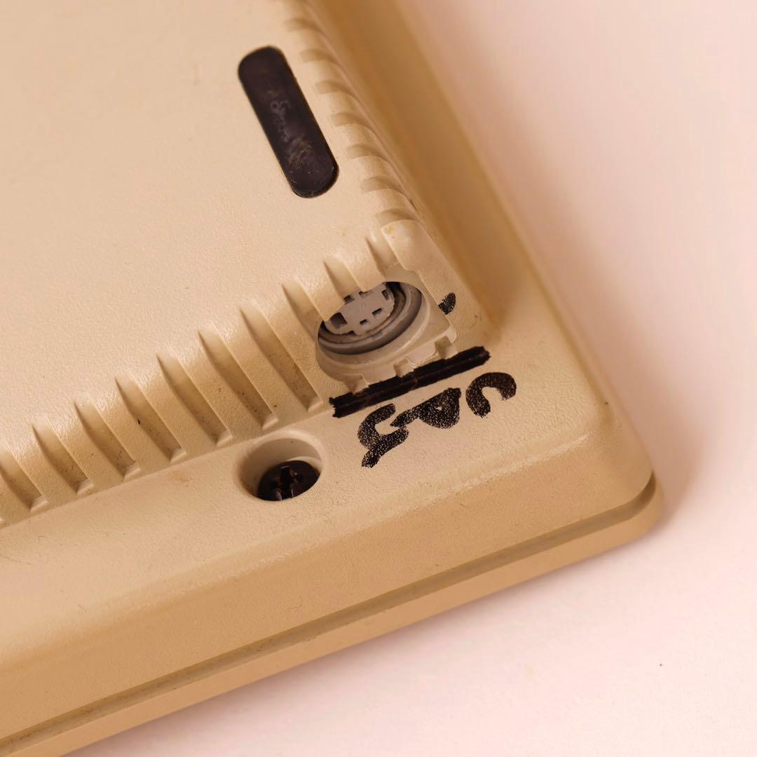 Macintosh SE/30 本体＋キーボード ジャンク品