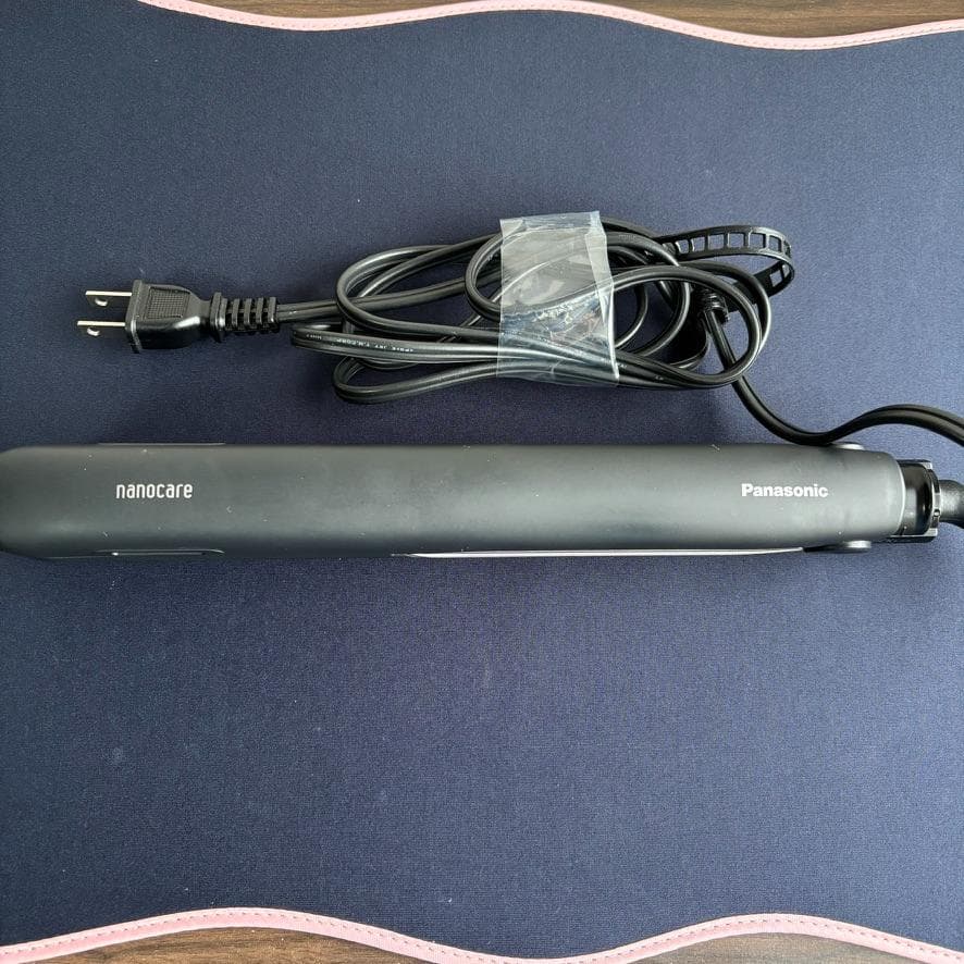【美品・動作済】パナソニック ストレートアイロン ナノケア 黒 EH-HS9J