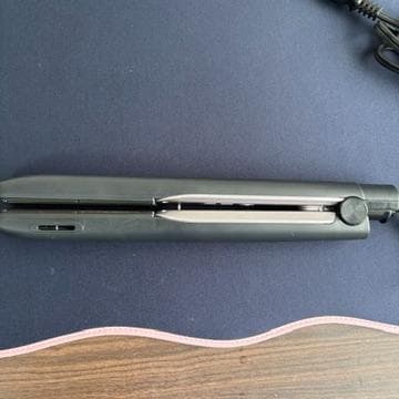 【美品・動作済】パナソニック ストレートアイロン ナノケア 黒 EH-HS9J