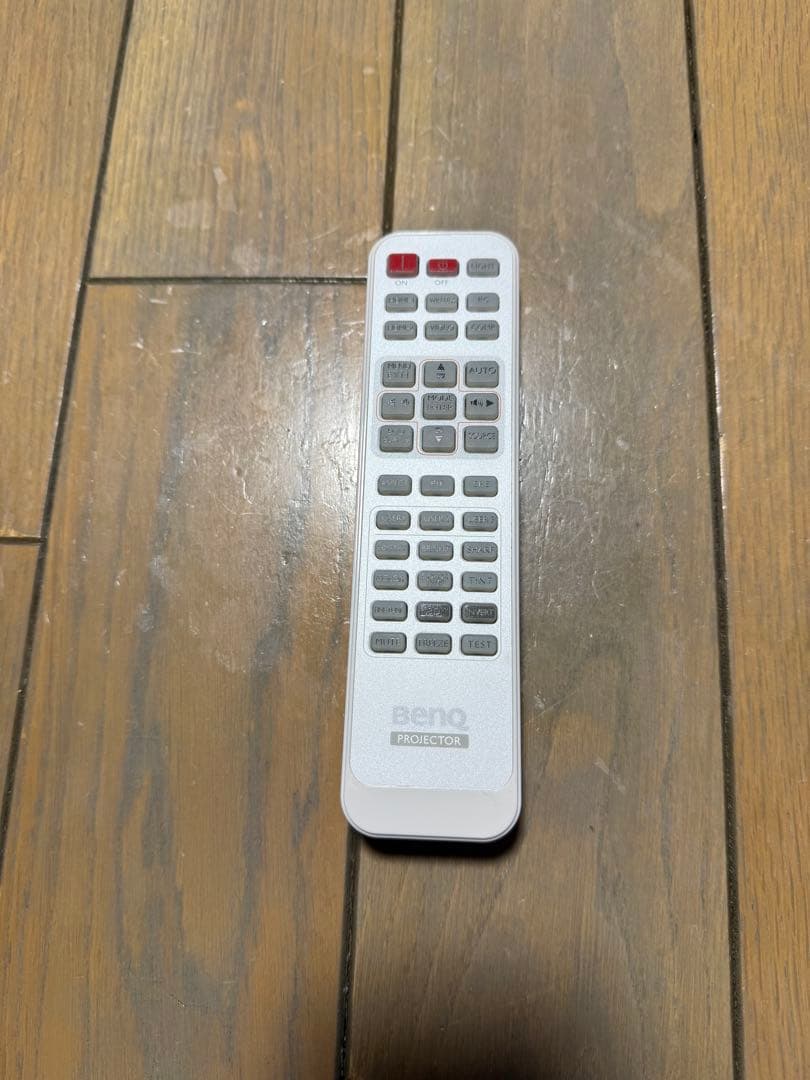 BENQ W1070 DLPプロジェクター