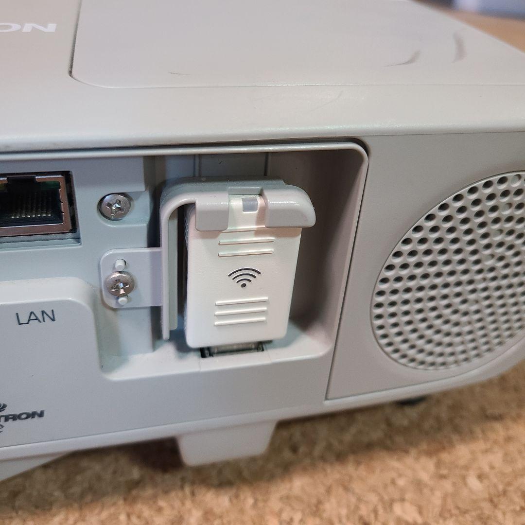 短焦点プロジェクターEPSON EB-435W　Wi-Fi ELPAP10