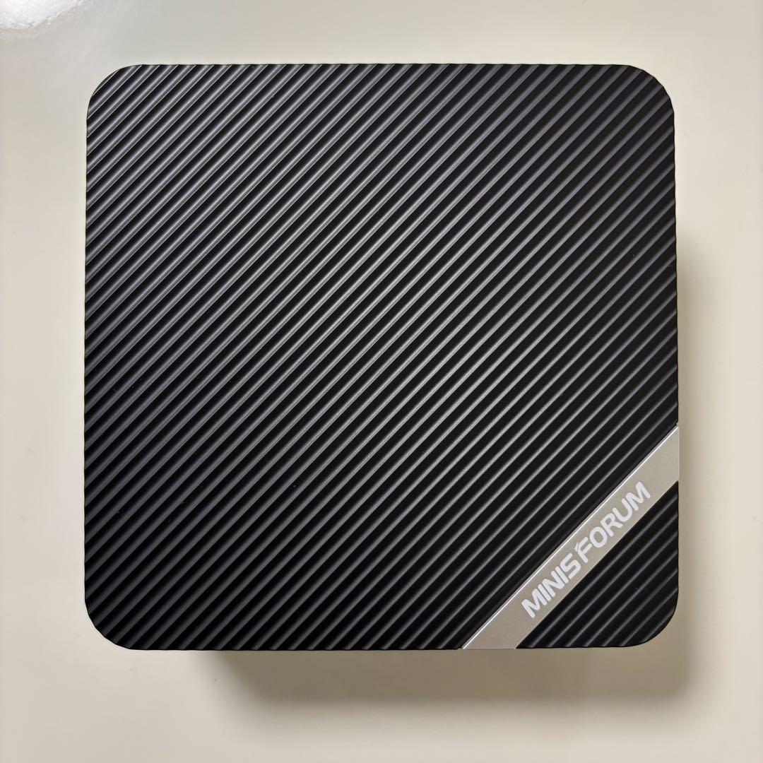 MINIS FORUM UM560 ジャンク品