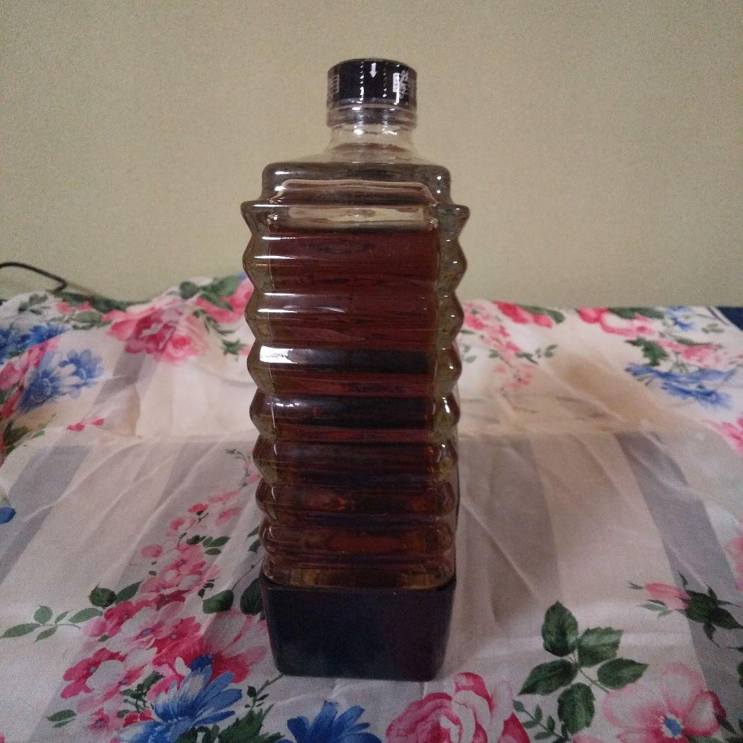 アコデオン型ウイスキー