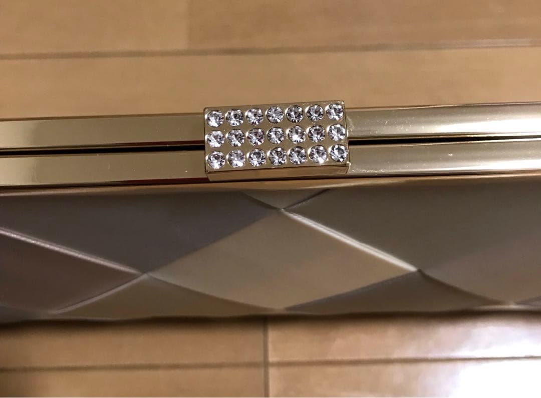 【美品】AIMER エメ　格子柄　クラッチバッグ　パーティーバッグ