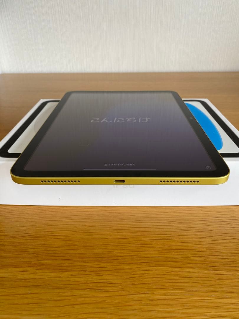 新品同様 iPad 第10世代 美品 iPad本体