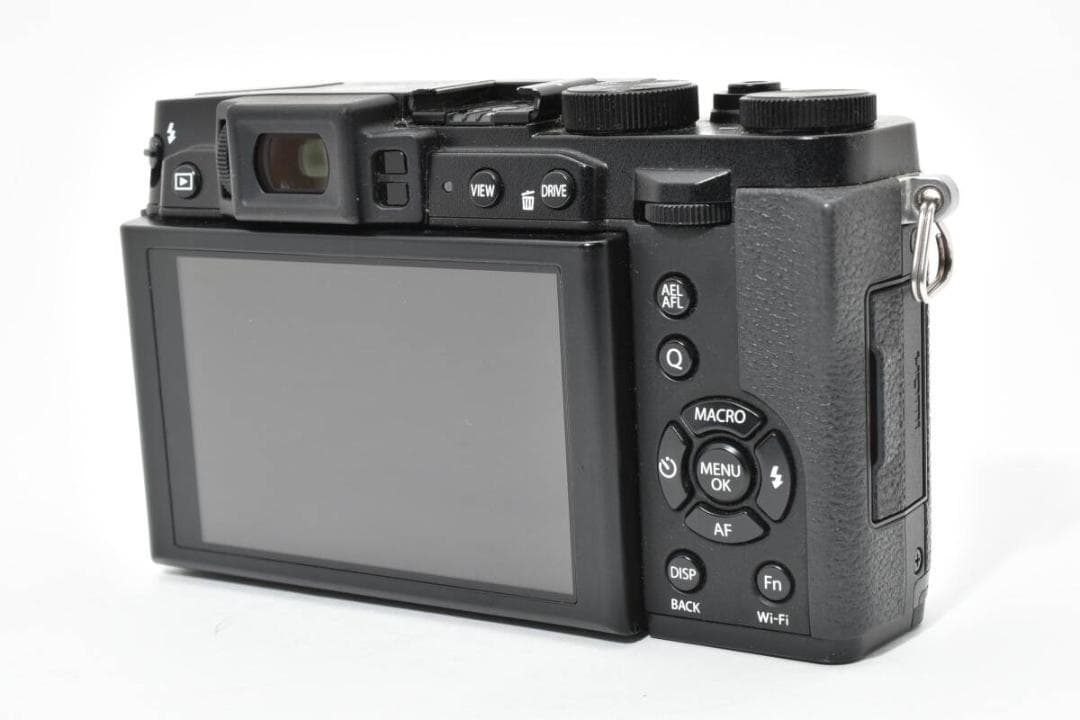 ★ フジフイルム FUJIFILM X30 ★