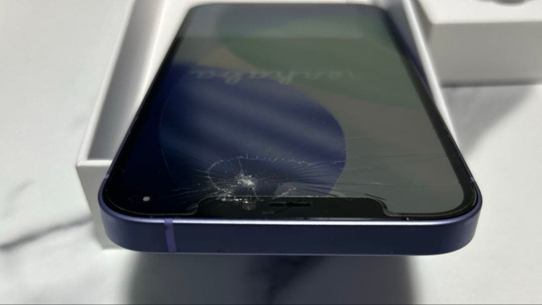 iPhone 12 256GB SIMフリー 画面割れあり パープル