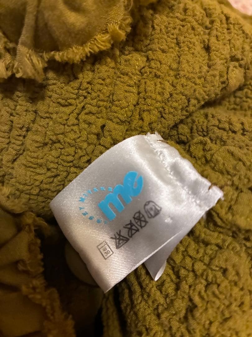 イッセイミヤケ　me フリル付きオリーブグリーン長袖カーディガン