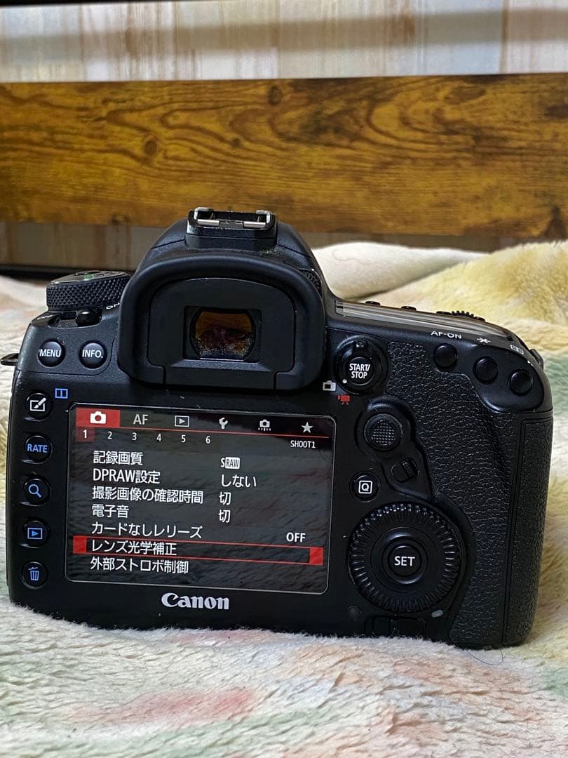 デジタルカメラ Canon EOS 5D Mark IV